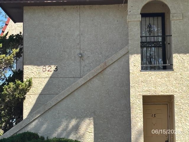 823 Country Club Drive SE APT 1E, Rio Rancho, NM 87124