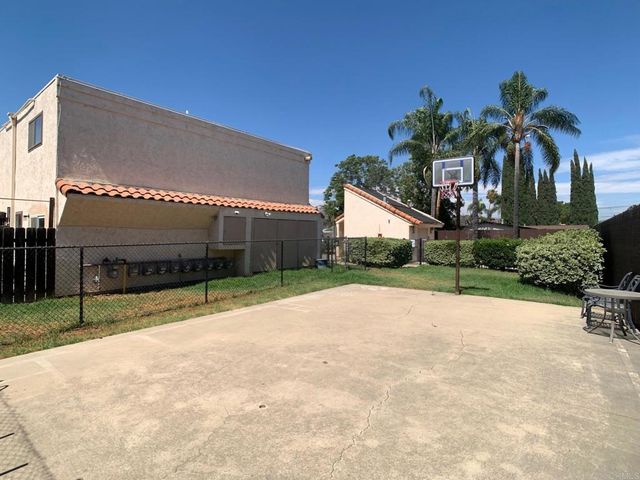 12553 Mapleview Street 28, Lakeside, CA 92040