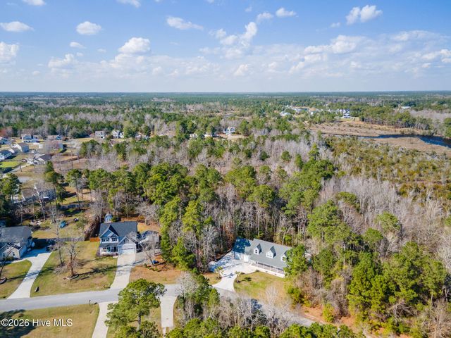 113 Kings Harbor Drive, Holly Ridge, NC 28445