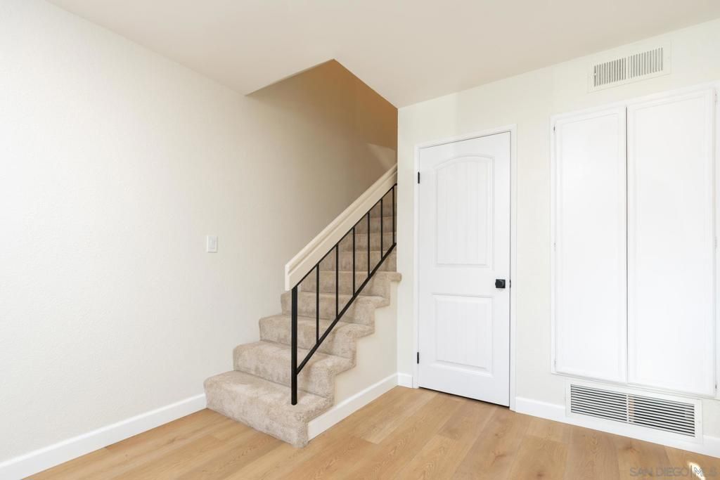 Image 13 of property listing at 12741 Laurel Street #29 29, Lakeside, CA 92040