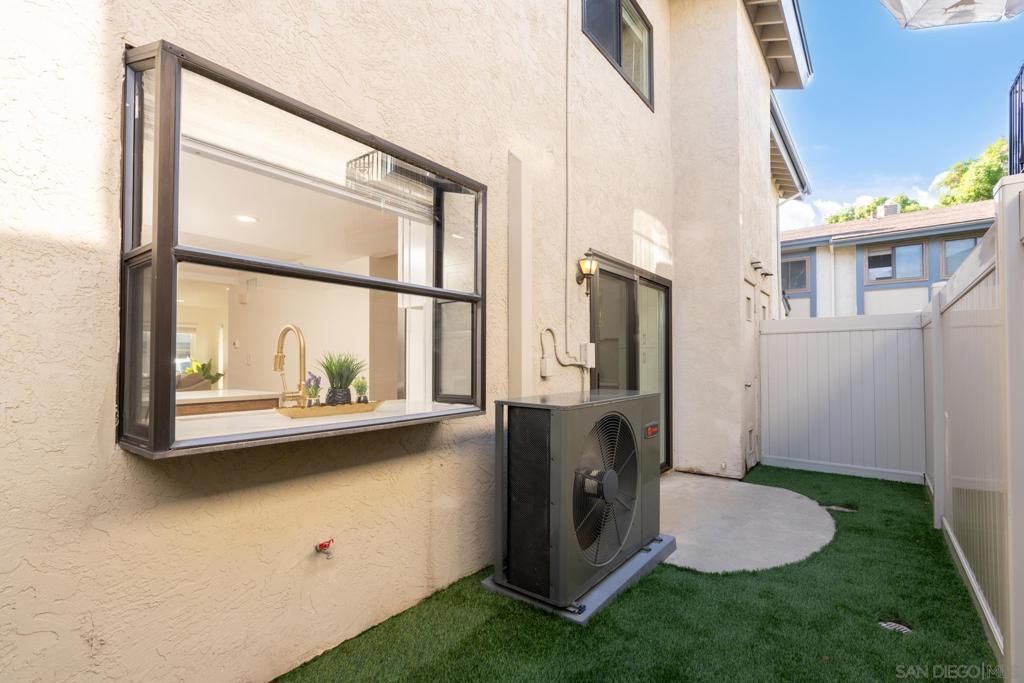 Image 27 of property listing at 12741 Laurel Street #29 29, Lakeside, CA 92040