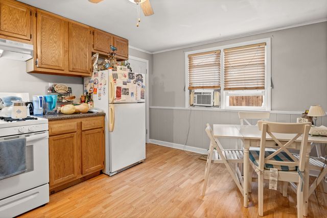 107 N Mallory Avenue, Batavia, IL 60510