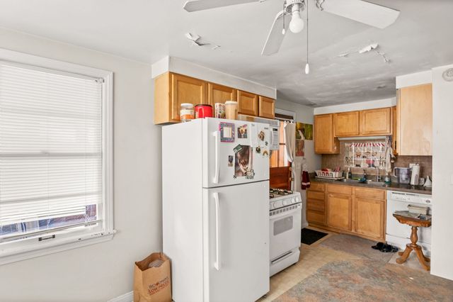 107 N Mallory Avenue, Batavia, IL 60510