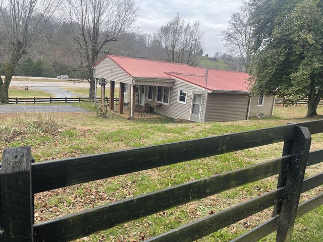 9210 Hwy 64 E, Pulaski, TN 38478