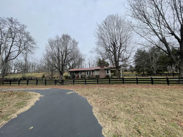 9210 Hwy 64 E, Pulaski, TN 38478