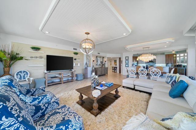 6051 N Ocean Dr 305, Hollywood, FL 33019