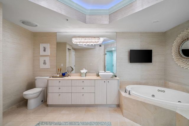 6051 N Ocean Dr 305, Hollywood, FL 33019