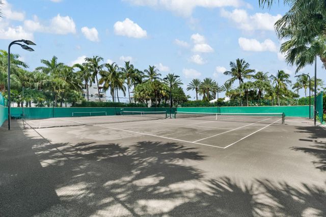 6051 N Ocean Dr 305, Hollywood, FL 33019