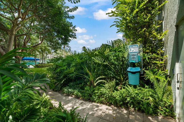 6051 N Ocean Dr 305, Hollywood, FL 33019