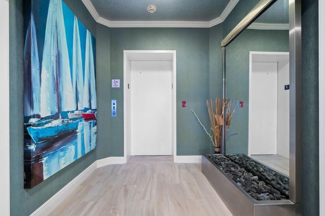 6051 N Ocean Dr 305, Hollywood, FL 33019