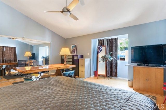 4220 Toland Way, Los Angeles, CA 90065