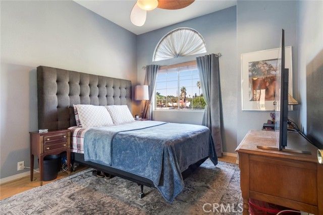 4220 Toland Way, Los Angeles, CA 90065