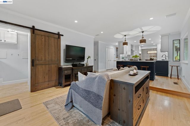 2726 Chateau Way, Livermore, CA 94550