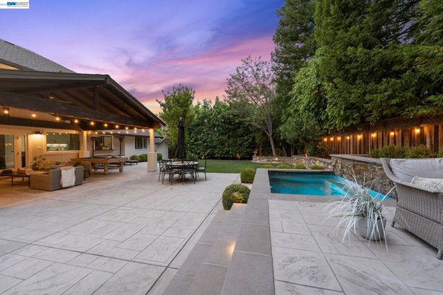 2726 Chateau Way, Livermore, CA 94550