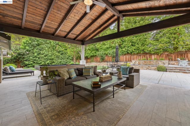 2726 Chateau Way, Livermore, CA 94550