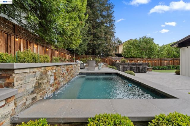 2726 Chateau Way, Livermore, CA 94550