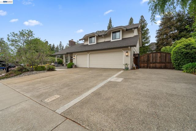 2726 Chateau Way, Livermore, CA 94550