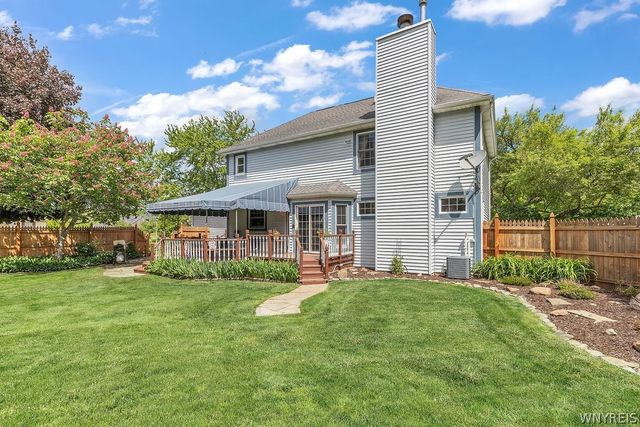 46 Burbank Drive, Orchard Park, NY 14127