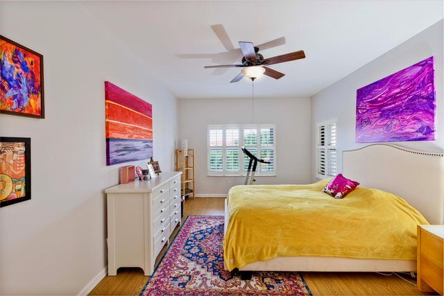 300 Uno Lago Drive 405, Juno Beach, FL 33408