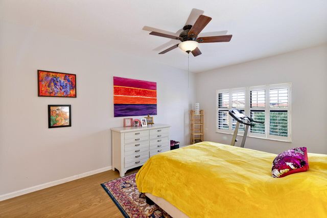 300 Uno Lago Drive 405, Juno Beach, FL 33408