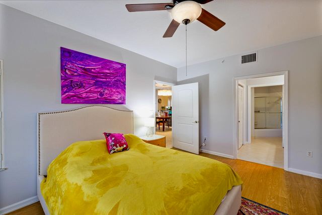 300 Uno Lago Drive 405, Juno Beach, FL 33408