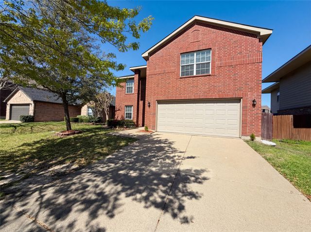 2027 Pine Knot Drive, Heartland, TX 75126