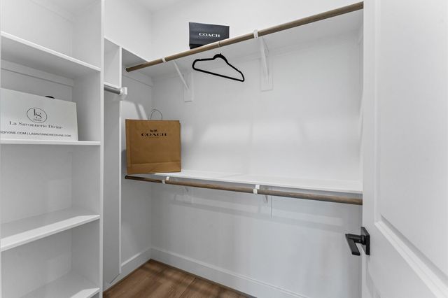 1122 W 17th Street E, Houston, TX 77008