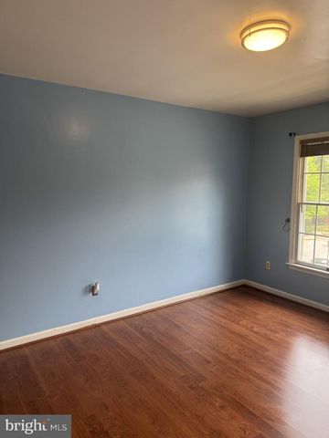 32 ALDERMAN CT, Lutherville Timonium, MD 21093