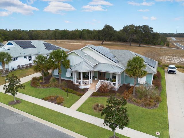 1097 SUGAR LOAF KEY LOOP, Lady Lake, FL 32159
