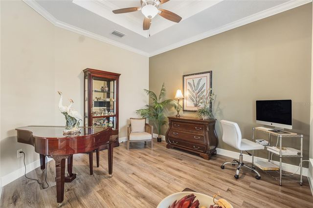 1097 SUGAR LOAF KEY LOOP, Lady Lake, FL 32159