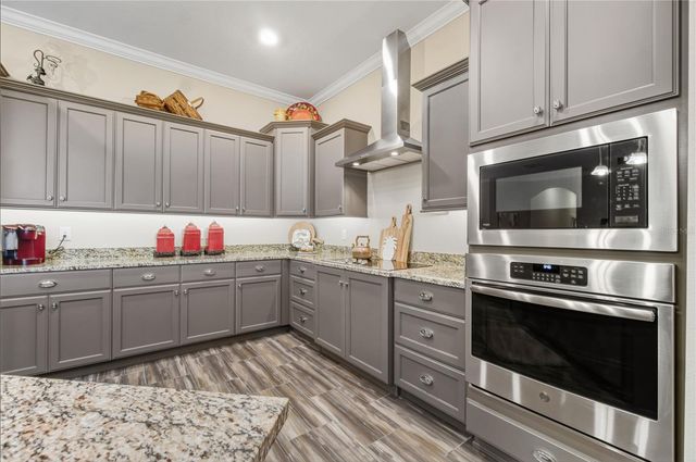 1097 SUGAR LOAF KEY LOOP, Lady Lake, FL 32159