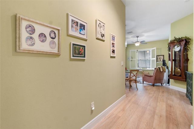 1097 SUGAR LOAF KEY LOOP, Lady Lake, FL 32159