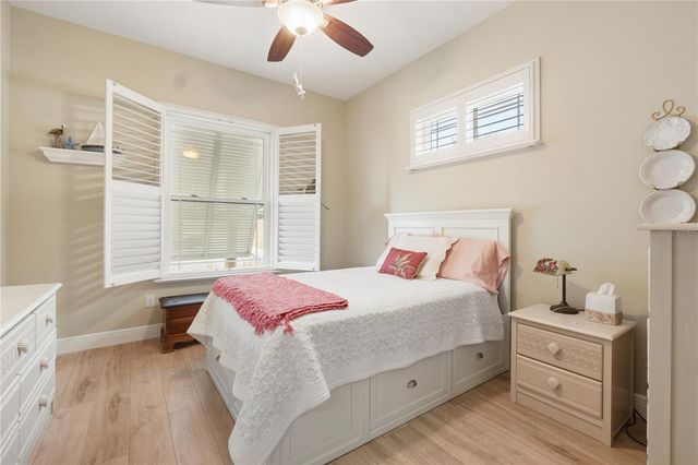 1097 SUGAR LOAF KEY LOOP, Lady Lake, FL 32159