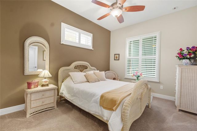 1097 SUGAR LOAF KEY LOOP, Lady Lake, FL 32159