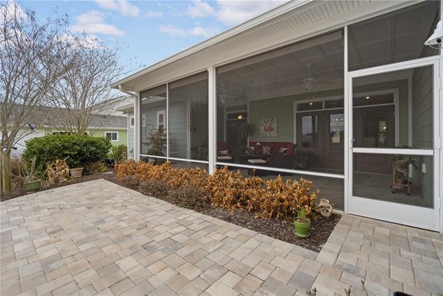 1097 SUGAR LOAF KEY LOOP, Lady Lake, FL 32159