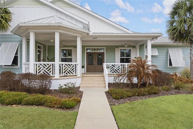 1097 SUGAR LOAF KEY LOOP, Lady Lake, FL 32159