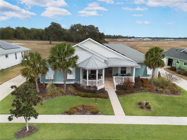 1097 SUGAR LOAF KEY LOOP, Lady Lake, FL 32159