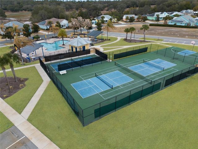 1097 SUGAR LOAF KEY LOOP, Lady Lake, FL 32159