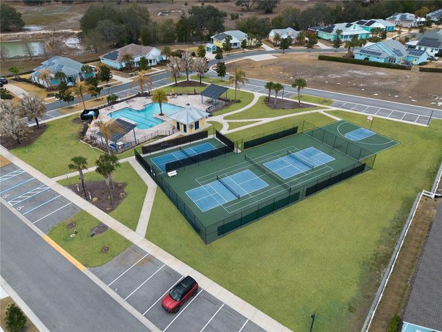 1097 SUGAR LOAF KEY LOOP, Lady Lake, FL 32159