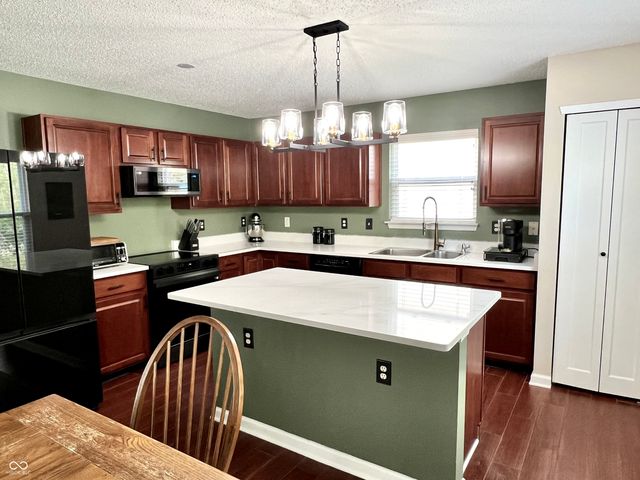 10188 Orange Blossom Trail, Fishers, IN 46038