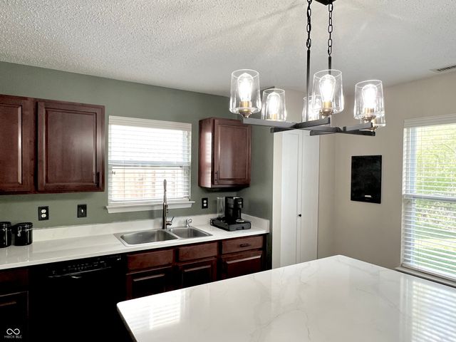 10188 Orange Blossom Trail, Fishers, IN 46038