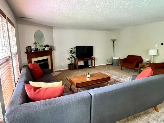 10188 Orange Blossom Trail, Fishers, IN 46038