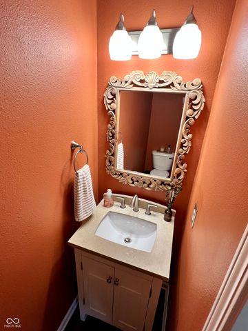 10188 Orange Blossom Trail, Fishers, IN 46038