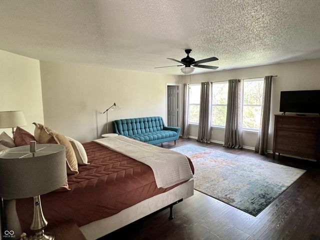 10188 Orange Blossom Trail, Fishers, IN 46038