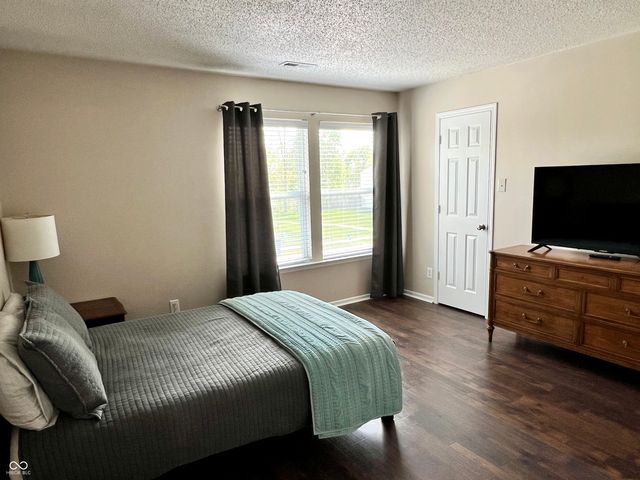 10188 Orange Blossom Trail, Fishers, IN 46038