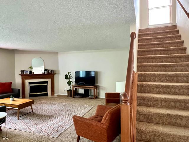 10188 Orange Blossom Trail, Fishers, IN 46038