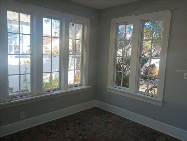 774 32ND AVENUE N, St Petersburg, FL 33704