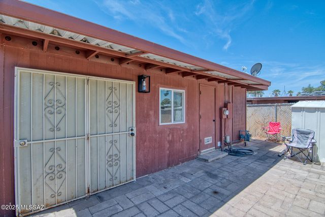 1456 W Knox Street, Tucson, AZ 85705