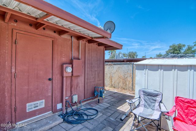 1456 W Knox Street, Tucson, AZ 85705