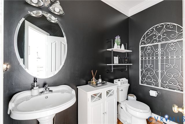 9200 Bailey Oak Dr, Midlothian, VA 23112